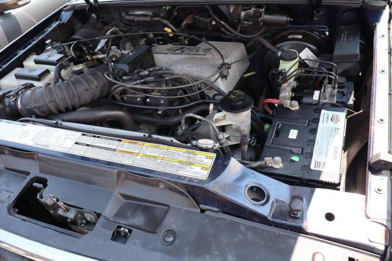 2000 Ford Explorer Eddie Bauer