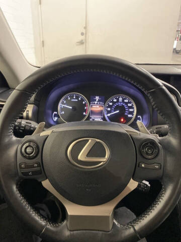 2015 Lexus IS 250