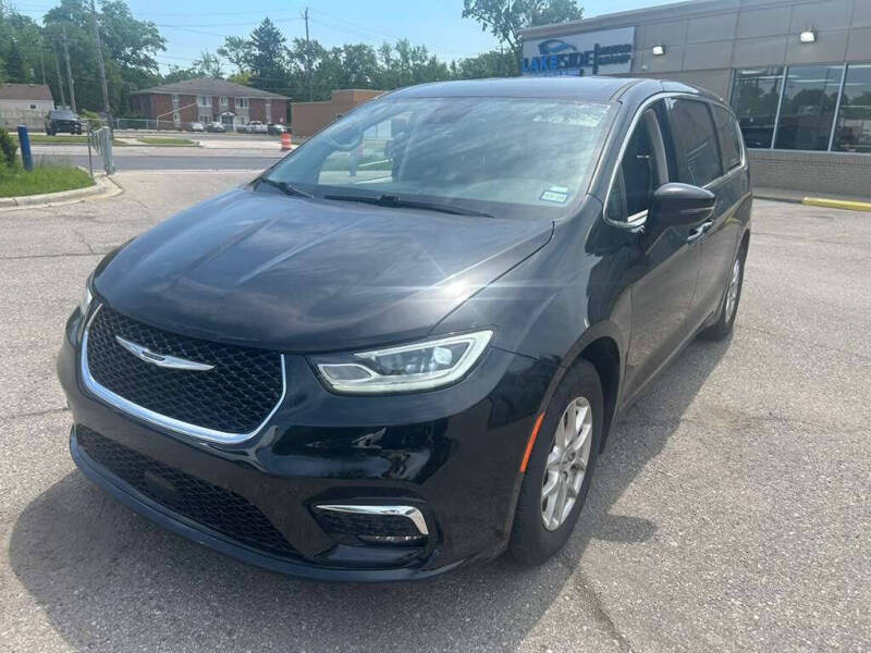 2024 Chrysler Pacifica Touring L