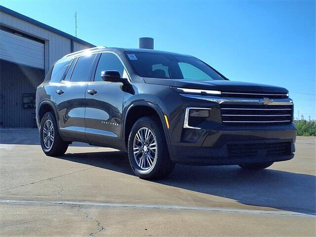 2024 Chevrolet Traverse LT