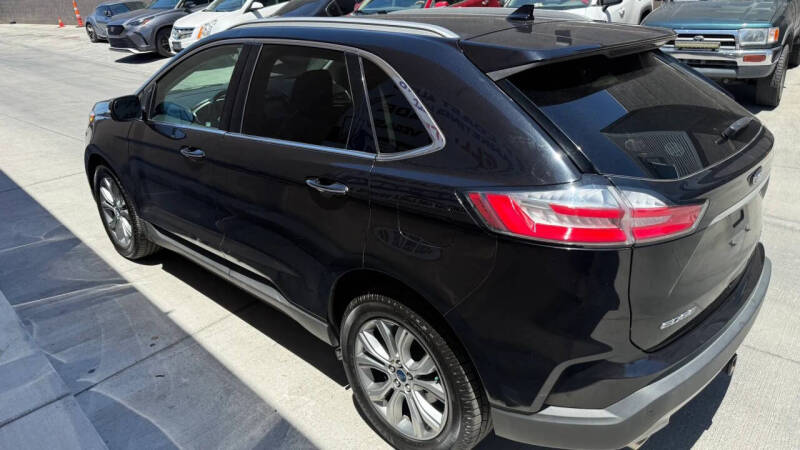 2019 Ford Edge Titanium