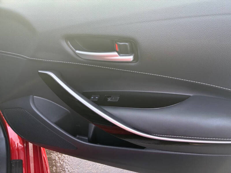 2019 Toyota Corolla Hatchback SE