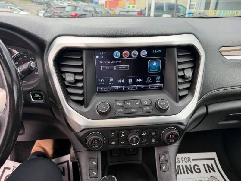 2019 GMC Acadia SLE-2