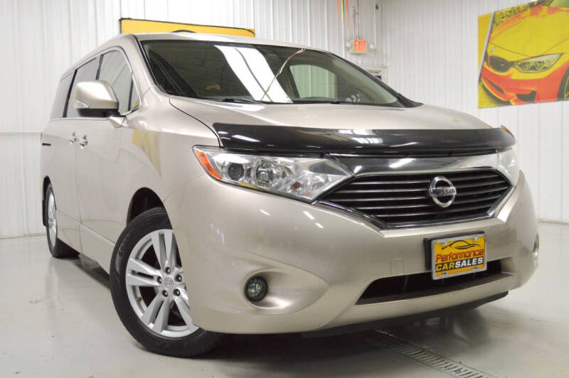 2013 Nissan Quest SL's photo