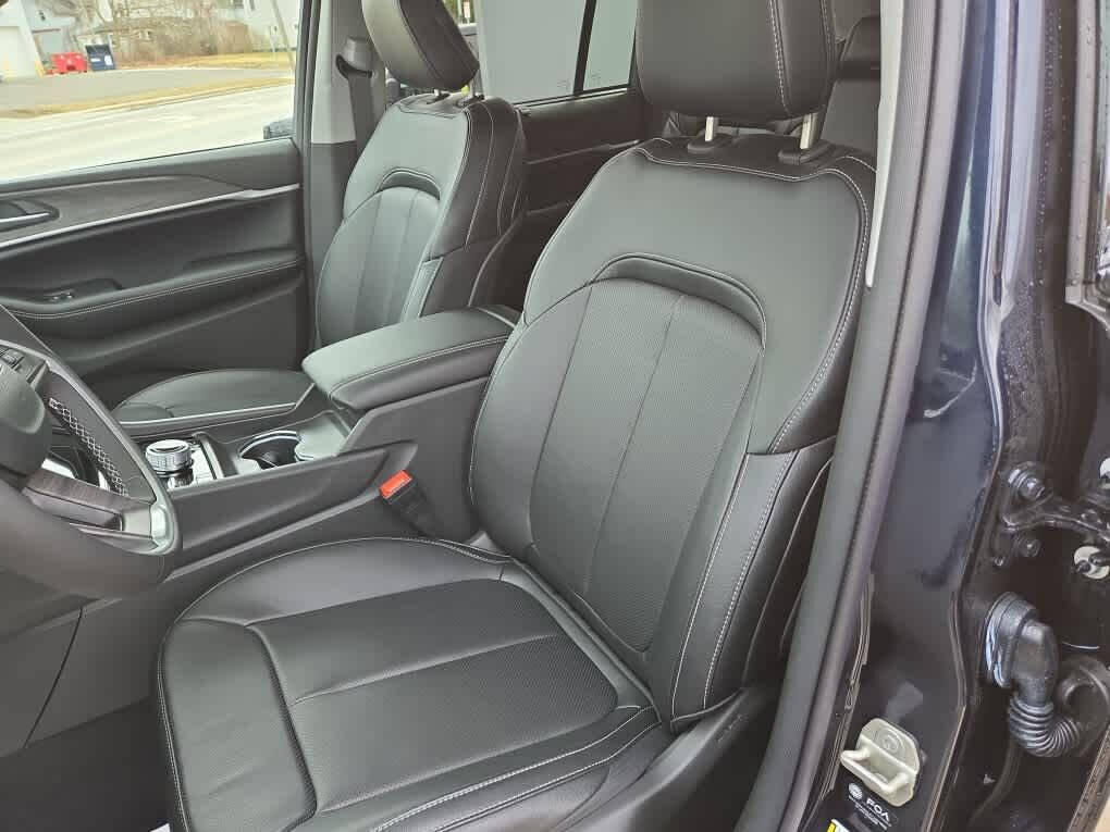 2023 Jeep Grand Cherokee for sale at Dave Warren Used Car Super Center in Westfield, NY