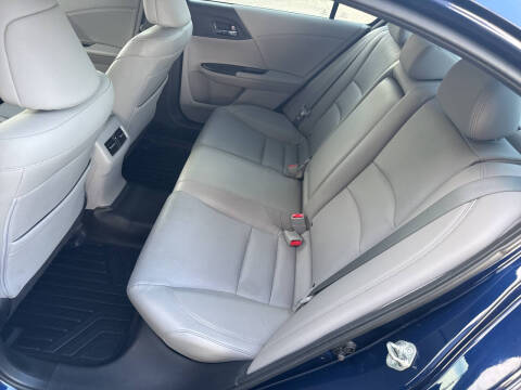 2017 Honda Accord EX-L w/Navi w/Honda Sensing