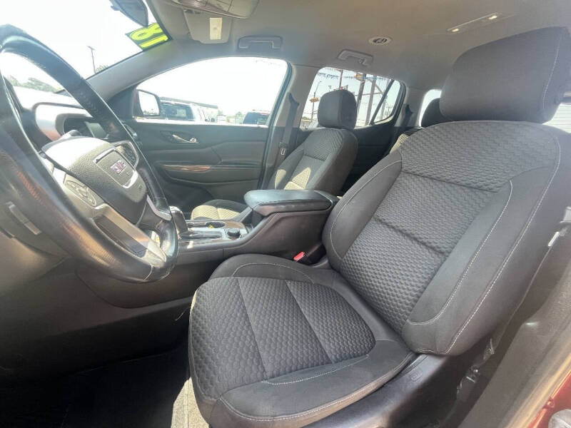 2018 GMC Acadia SLE-2