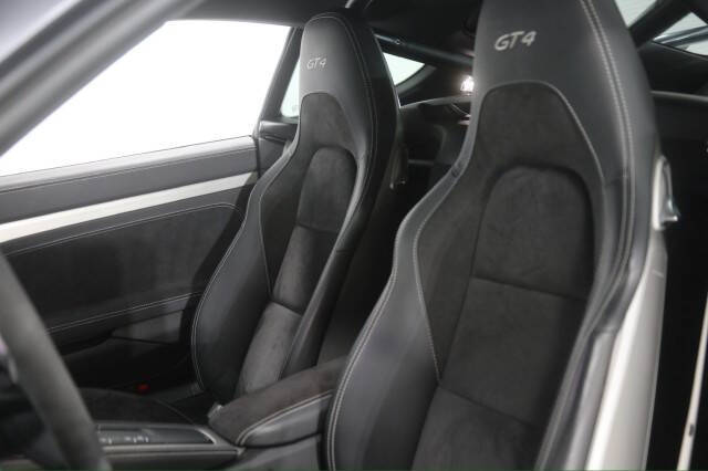 2021 Porsche 718 Cayman GT4