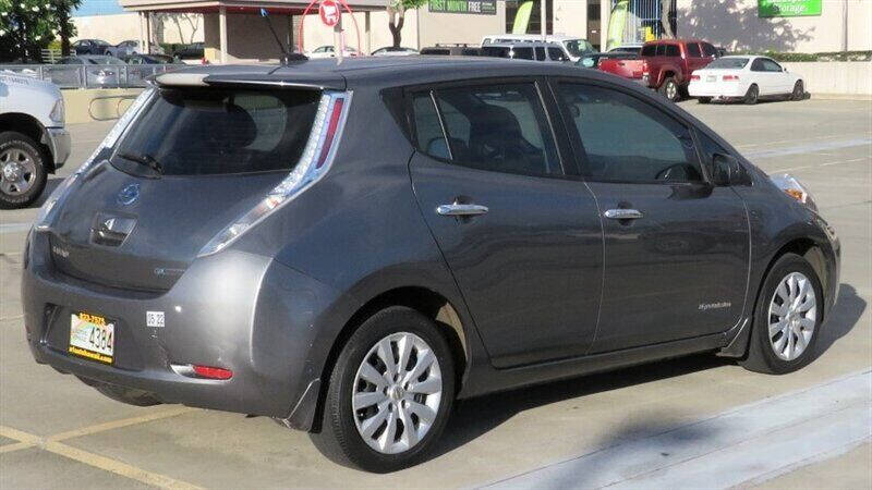 2014 Nissan LEAF S
