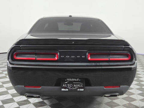 2018 Dodge Challenger SXT
