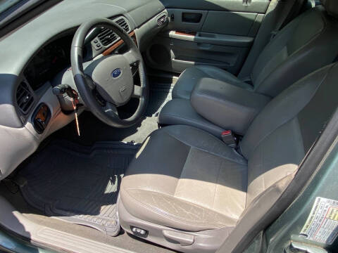2006 Ford Taurus SEL