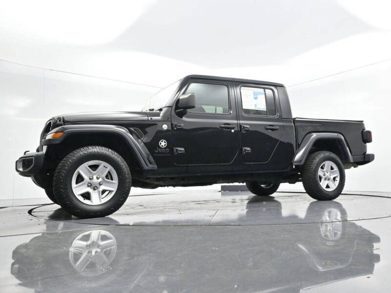 2020 Jeep Gladiator Sport S