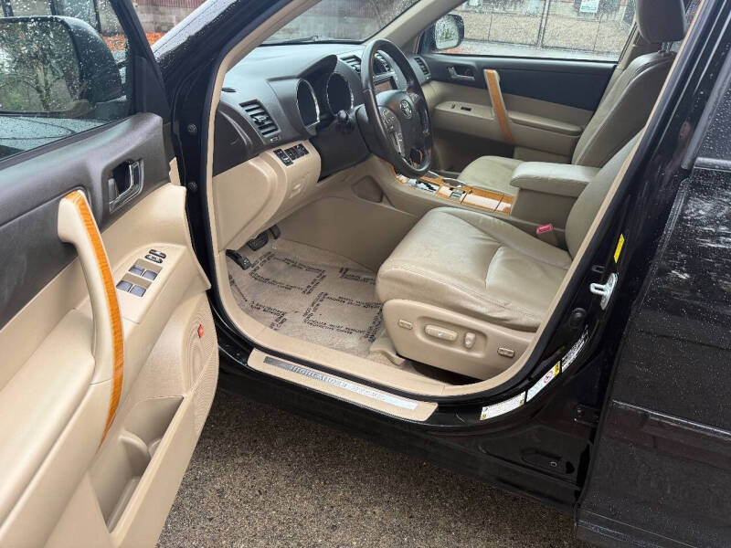 2010 Toyota Highlander Hybrid Limited