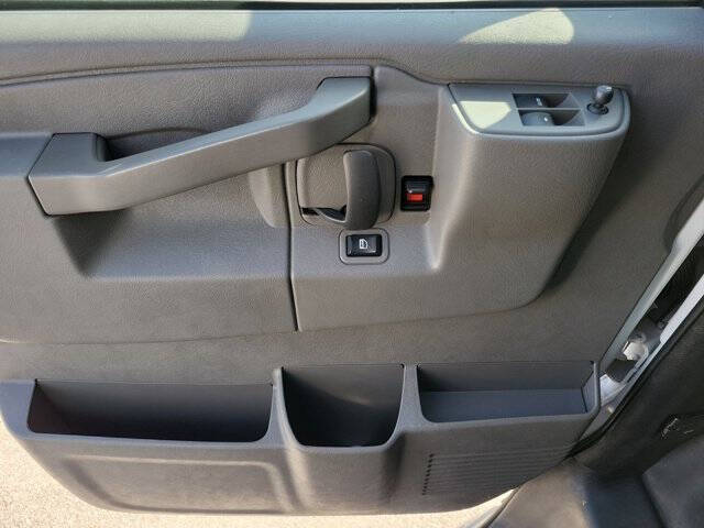 2021 Chevrolet Express 2500