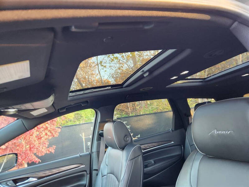 2024 Buick Enclave Avenir