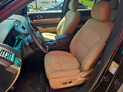 2017 Ford Explorer
