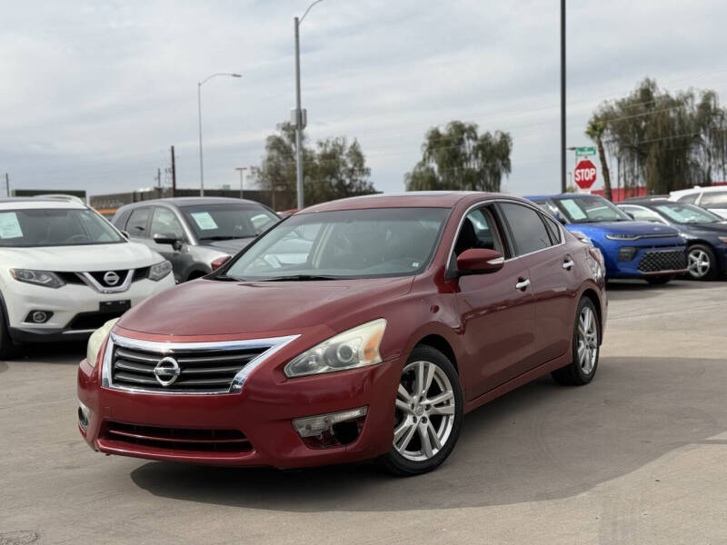 2013 Nissan Altima for sale at SNB Motors in Mesa AZ