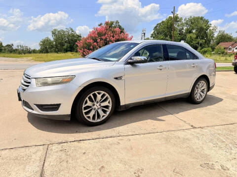 2015 Ford Taurus Limited