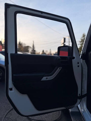 2014 Jeep Wrangler Unlimited Sahara