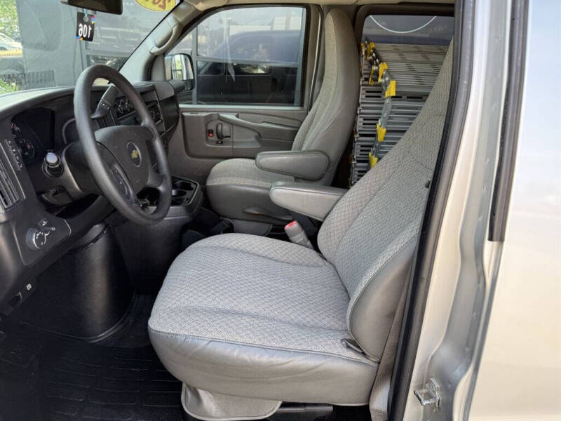 2014 Chevrolet Express LT 2500