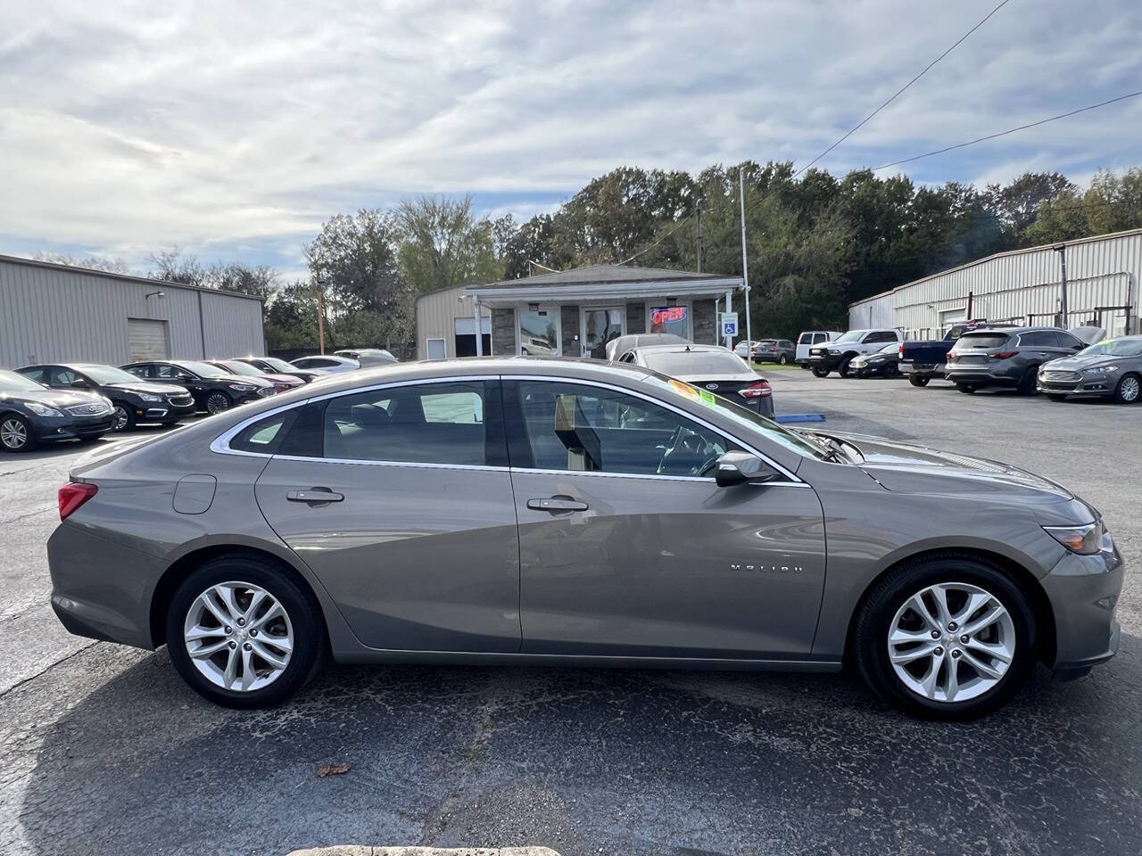 2018 Chevrolet Malibu for sale at Boro Motors in Murfreesboro, TN