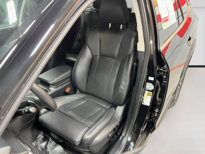 2024 Subaru Outback Touring XT