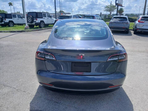 2020 Tesla Model 3