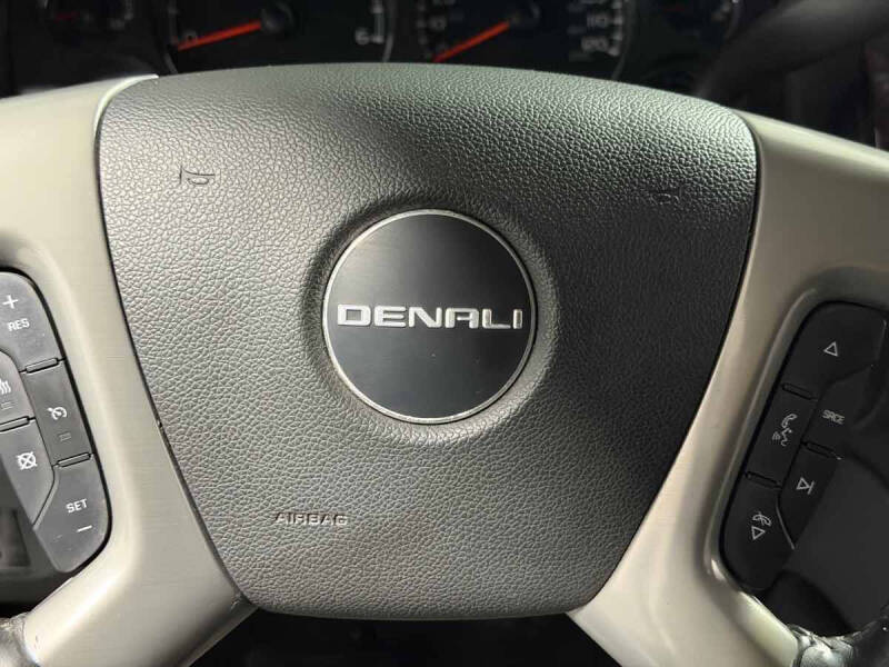 2012 GMC Yukon Denali