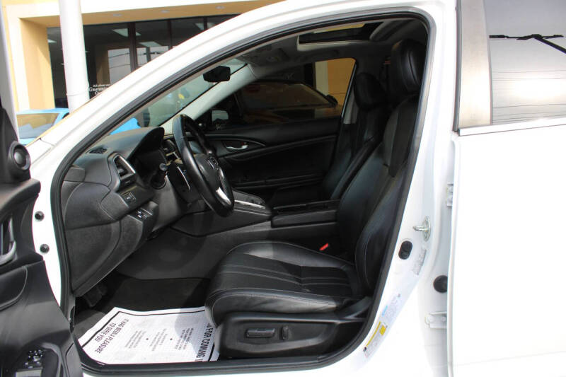 2019 Honda Insight Touring