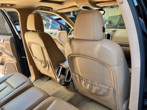 2011 Porsche Cayenne