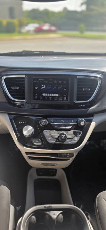 2019 Chrysler Pacifica Touring Plus