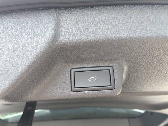 2025 Volkswagen ID. Buzz Pro S Plus