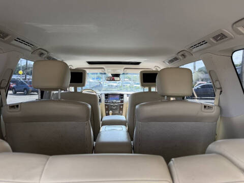 2015 Infiniti QX80