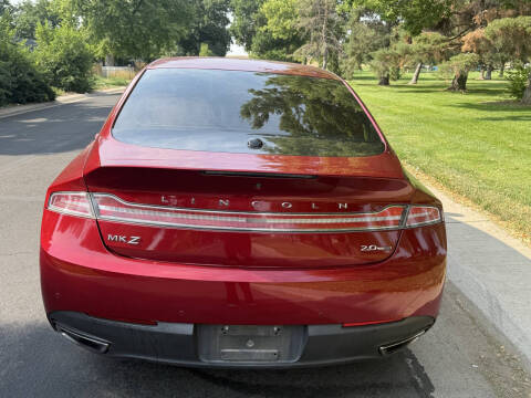 2014 Lincoln MKZ