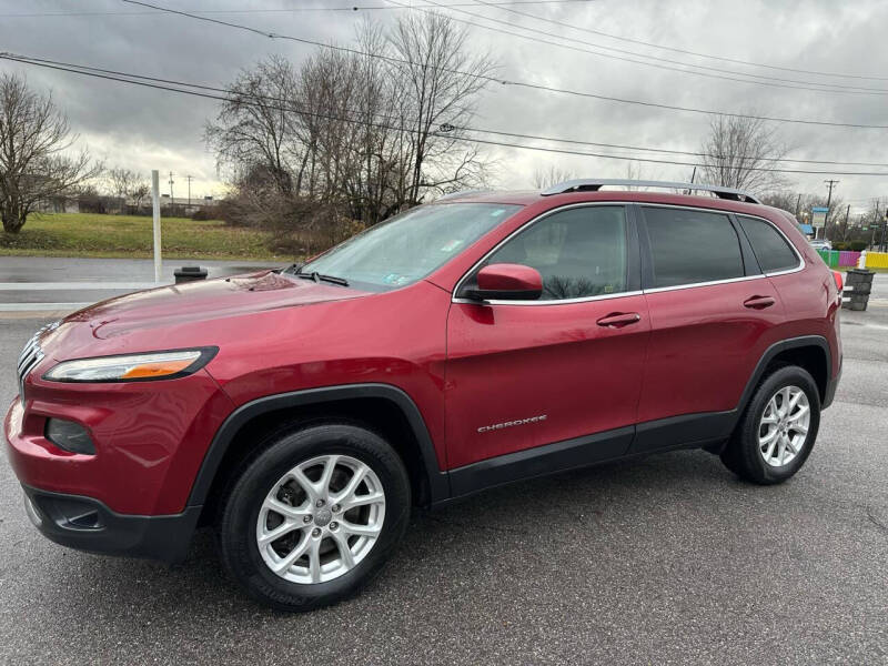 2014 Jeep Cherokee for sale at Glizzy Auto Sales in Barberton OH