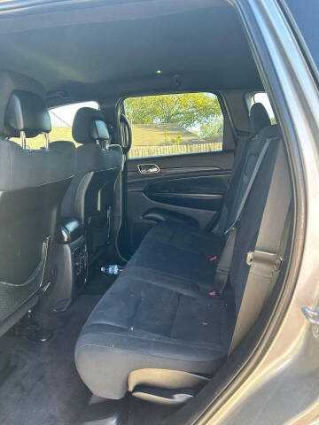 2017 Jeep Grand Cherokee Laredo