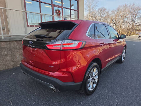 2024 Ford Edge Titanium