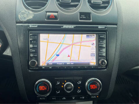 2011 Nissan Altima 3.5 SR