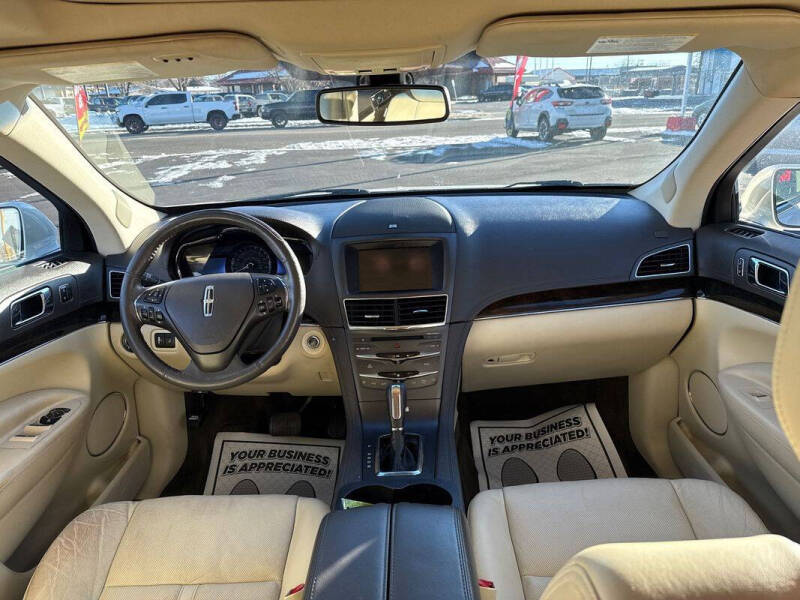 2013 Lincoln MKT EcoBoost