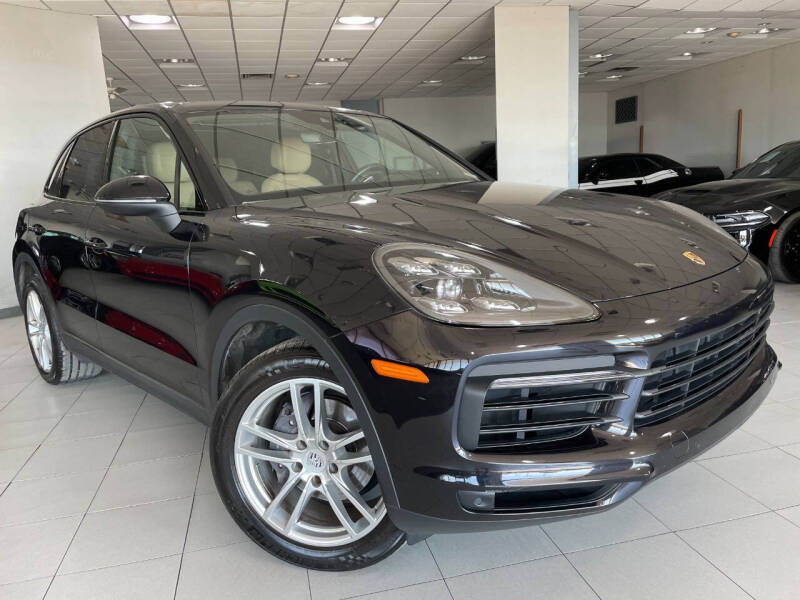 2019 Porsche Cayenne Base's photo