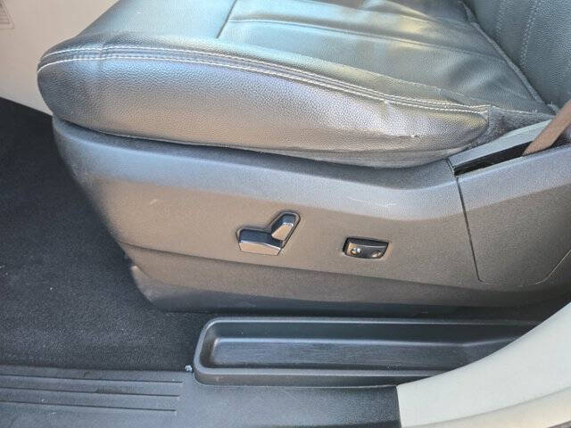 2015 Chrysler Town and Country Touring