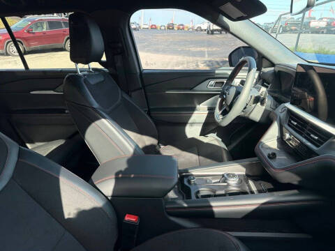 2025 Ford Explorer ST