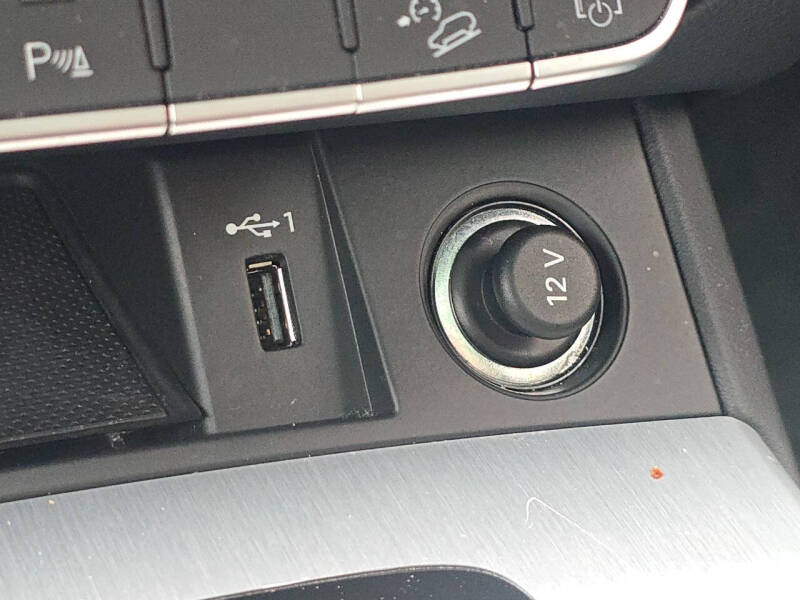 2021 Audi SQ5 3.0T quattro Premium Plus