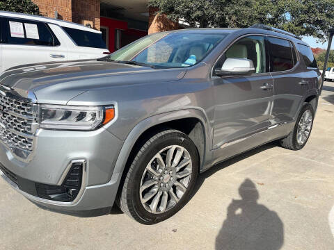 2023 GMC Acadia Denali