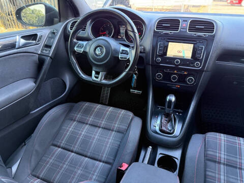 2012 Volkswagen GTI Autobahn PZEV