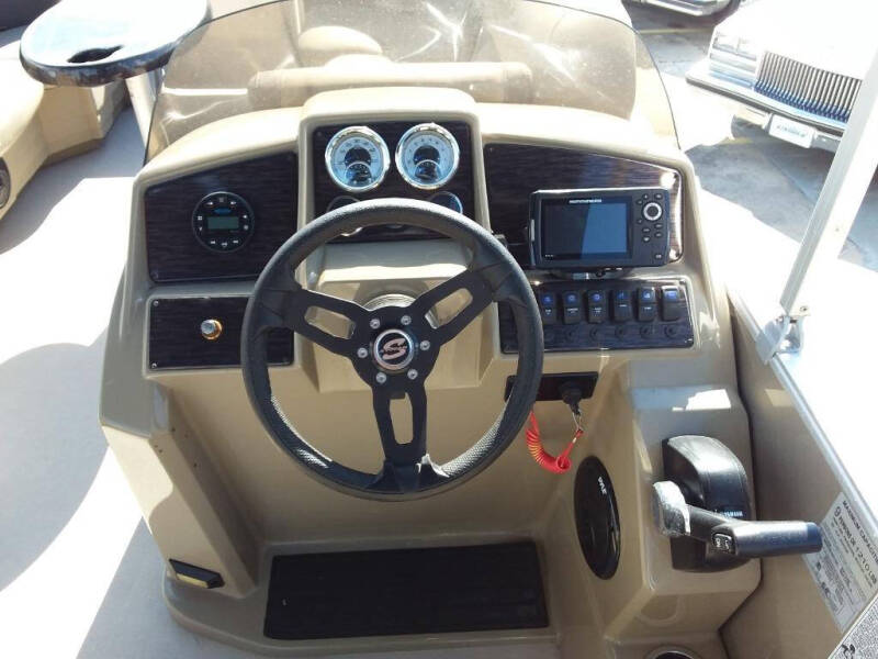 2023 Sylvan Mirage 820