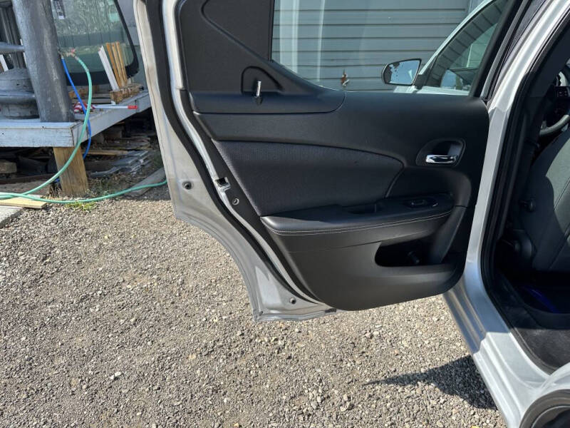 2011 Dodge Avenger Express