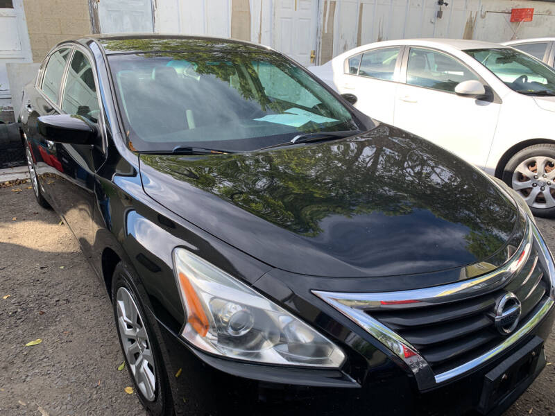 2015 Nissan Altima for sale at UNION AUTO SALES in Vauxhall NJ