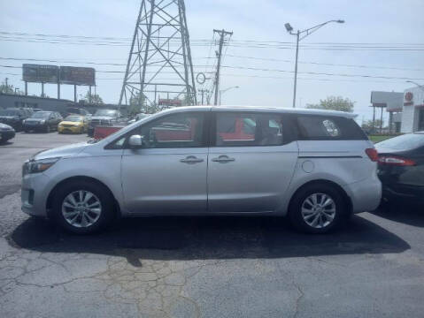 2018 Kia Sedona for sale at Tri City Auto Mart in Lexington KY