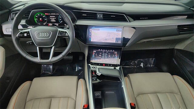 2024 Audi Q8 e-tron quattro Prestige